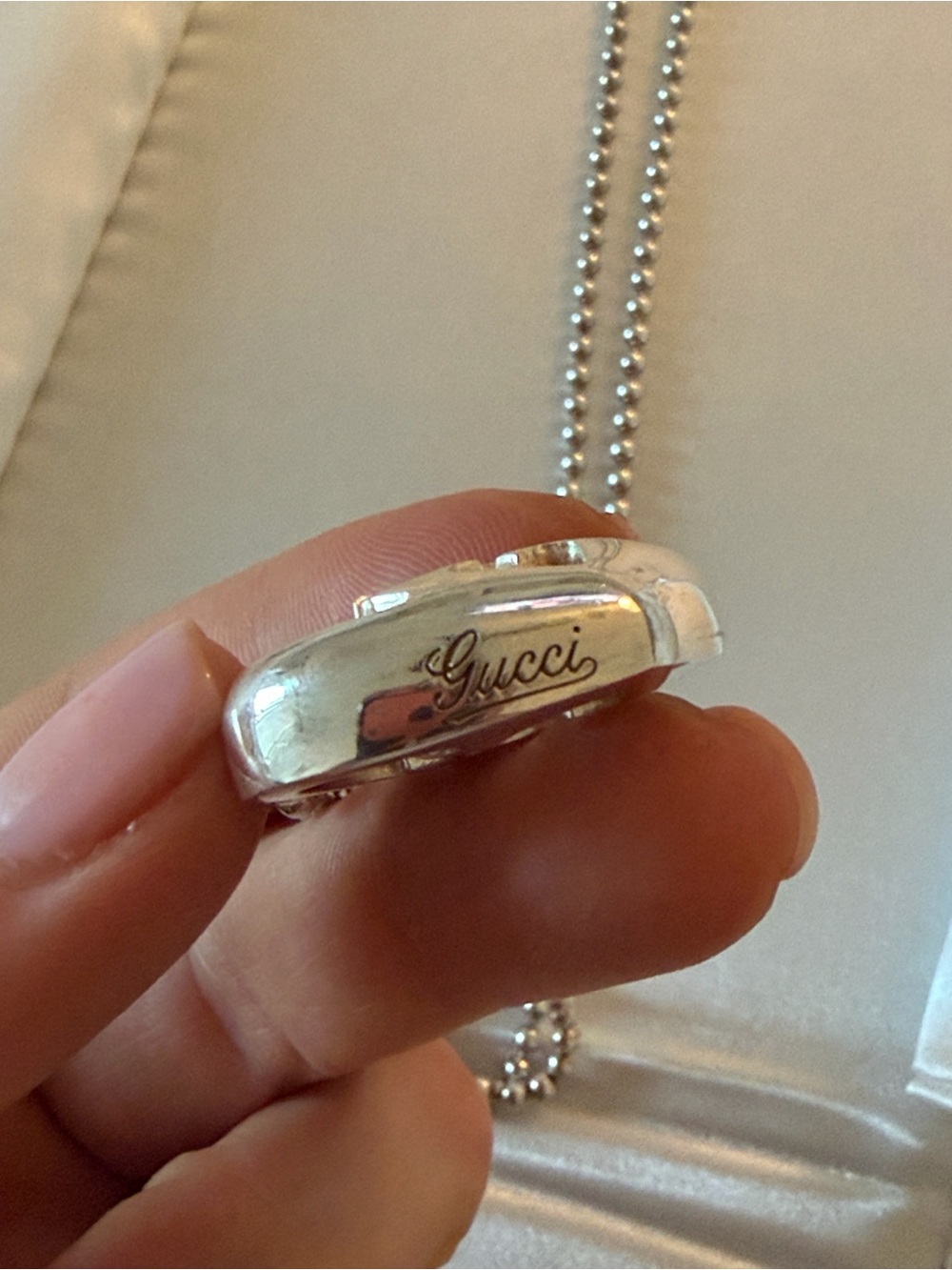 GUCCI Sterling Silver Beaded Heart Logo Pendant - Picture 9 of 13